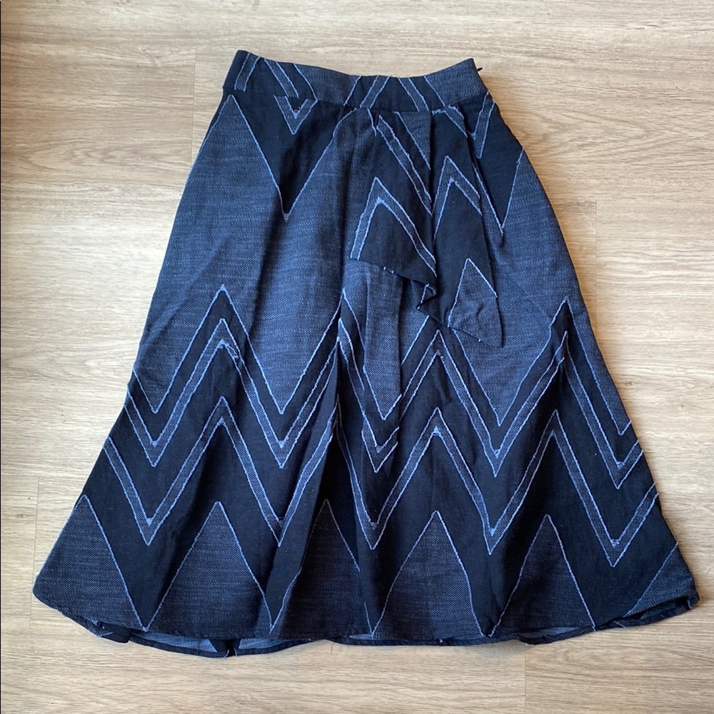 Anthropologie Eva Franco Blue Textured Chevron Midi Skirt Size 2